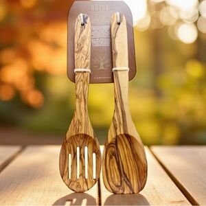 NWT Olive Wood Cooking Utensil Set